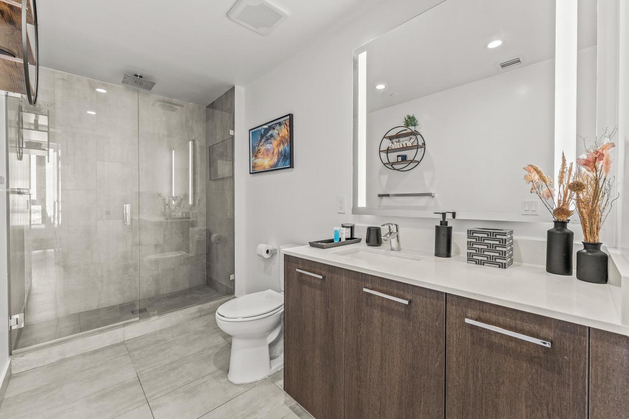 Tr Miami 2 Bedroom, 1 Bedroom, And Studio Condos With Balconies 外观 照片